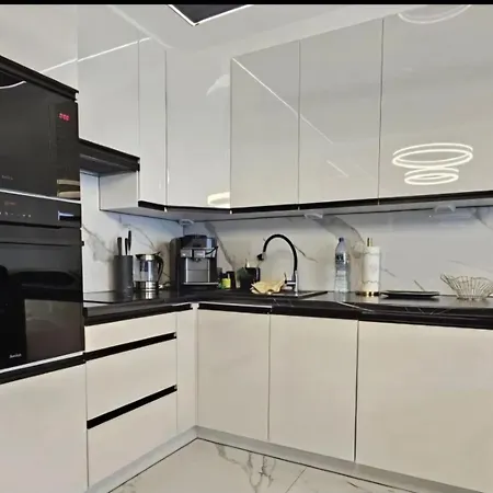 Apartament De Lux Wrzosowo Dziwnowek 카미엔 포모르스키